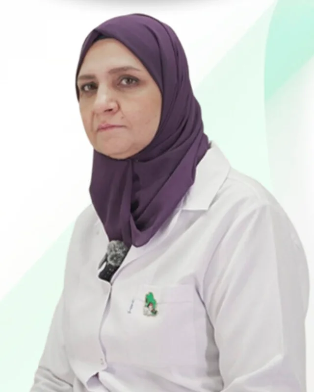 د. رزان الصالح، طبيب في دنت كير